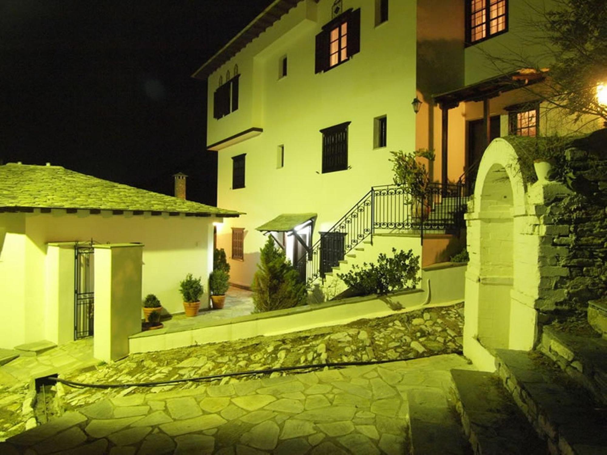 Hotel Adam Makrinitsa Exterior photo