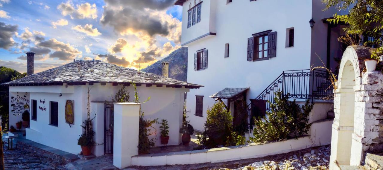 Hotel Adam Makrinitsa Exterior photo